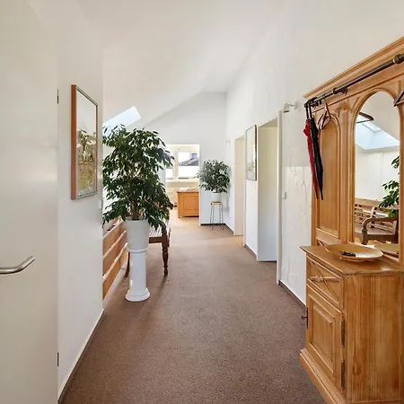 Schoene Whg. 3 Schlafzimmer Balkon Люденшайд